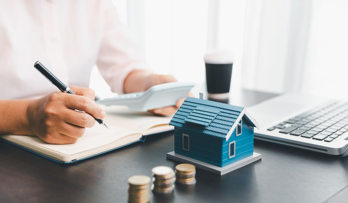 Calculating finances with property model